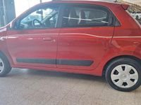 Usata Renault Twingo SE 69 CV (50 kW) 2015 Rosso Utilitaria