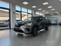 Usata Renault Captur Equilibre 143 CV (105 kW) 2023 Grigio SUV
