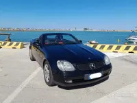 Usata Mercedes SLK230 193 CV (141 kW) 2000 Nero Cabrio