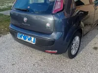 Usata Fiat Punto 95 CV (69 kW) 2011 Bluazzurro Utilitaria