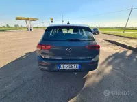 Usata VW Golf VIII 116 CV (85 kW) 2021 Grigio Berlina