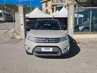 Usata Suzuki Vitara 120 CV (88 kW) 2015 Beige SUV