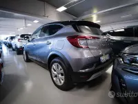 Usata Renault Captur Intens 160 CV (117 kW) 2022 Grigio SUV