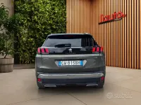 Usata Peugeot 3008 Allure 131 CV (96 kW) 2017 Marrone SUV
