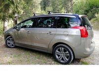 Usata Peugeot 5008 Allure 111 CV (81 kW) 2012 Bronzo Monovolume