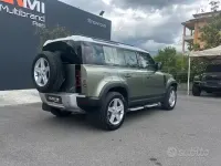 Usata Land Rover Defender HSE 249 CV (183 kW) 2022 Verde SUV