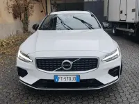 Usata Volvo V60 R-Design 190 CV (139 kW) 2019 Bianco Station wagon