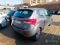 Usata Hyundai ix20 Comfort 90 CV (66 kW) 2011 Grigio Utilitaria