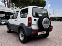 Usata Suzuki Jimny 86 CV (63 kW) 2018 Bianco SUV