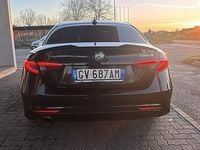 Usata Alfa Romeo Giulia 136 CV (100 kW) 2019 Nero Berlina