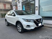 Usado Nissan Qashqai 115 HP (84 kW) 2018 Branco SUV