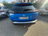 Usata Peugeot 2008 Allure 131 CV (96 kW) 2023 Blu/azzurro SUV