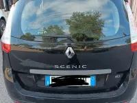 Usata Renault Grand Scénic III 110 CV (80 kW) 2011 Nero Monovolume