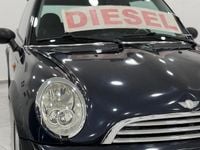 Usata Mini Cooper 75 CV (55 kW) 2005 Nero Utilitaria