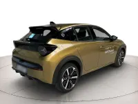 Usata Lancia Ypsilon 101 CV (74 kW) 2024 Oro Utilitaria