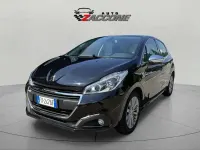 Begagnad Peugeot 208 Allure 83 HK (61 kW) 2019 Other Halvkombi