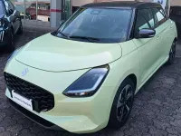 Usata Suzuki Swift 83 CV (61 kW) 2024 Verde hawaii  tetto grigio Utilitaria