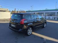 Usata Peugeot 5008 110 CV (80 kW) 2010 Nero Monovolume