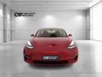 Usata Tesla Model 3 Long Range AWD 152 kW (208 CV) 2020 Rosso Berlina