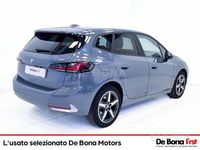 Usata BMW 218 Active Tourer Luxury Line 150 CV (110 kW) 2022 Azzurro Monovolume