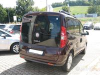 Usata Fiat Doblò Emotion 90 CV (66 kW) 2011 Marrone Monovolume