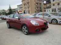 Usata Alfa Romeo Giulietta Distinctive 140 CV (102 kW) 2011 Grigio Utilitaria