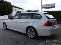 Begagnad BMW 320 Comfort Edition 184 HK (135 kW) 2011 Vit Kombi