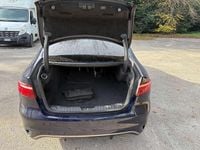 Usata Jaguar XF R-Dynamic 204 CV (150 kW) 2021 Blu/azzurro Berlina