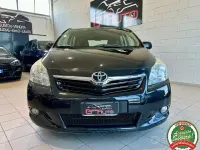 Usata Toyota Verso Luxury 126 CV (92 kW) 2011 Nero Monovolume