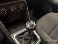 Usata Dacia Jogger Comfort 101 CV (74 kW) 2022 Grigio Monovolume