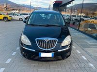 Usata Lancia Musa 77 CV (56 kW) 2009 Viola Monovolume