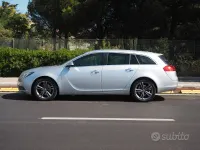 Usata Opel Insignia Cosmo 160 CV (117 kW) 2011 Grigio Station wagon