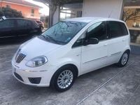 Usata Lancia Musa 77 CV (56 kW) 2011 Bianco Monovolume