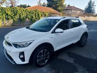 Usata Kia Stonic Style 100 CV (73 kW) 2019 Bianco SUV