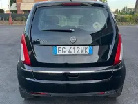 Usata Lancia Musa 95 CV (69 kW) 2011 Nero Monovolume