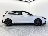 Usata Hyundai i30 280 CV (205 kW) 2024 Bianco Berlina