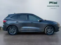 Usata Ford Kuga ST-Line 120 CV (88 kW) 2022 Magnetic grey SUV