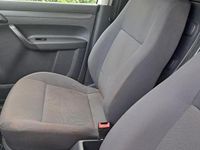Begagnad VW Caddy 110 HK (80 kW) 2015 Minibuss