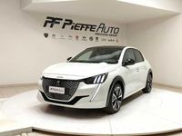 Usado Peugeot e-208 GT 100 kW (136 CV) 2022 Blanco Utilitario