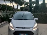 Usata Ford B-MAX Titanium 75 CV (55 kW) 2015 Grigio Monovolume