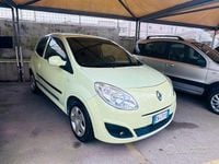 Usata Renault Twingo Dynamique 65 CV (47 kW) 2008 Giallo Utilitaria