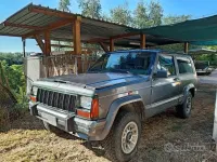 Usata Jeep Cherokee 1989 Grigio SUV