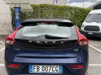 Usata Volvo V40 Ocean Race 120 CV (88 kW) 2015 Blu/azzurro Station wagon