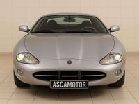 Usata Jaguar XK8 298 CV (219 kW) 2003 Grigio Coupé
