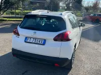 Usata Peugeot 2008 Allure 83 CV (61 kW) 2019 Bianco SUV