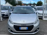 Usata Peugeot 208 Allure 75 CV (55 kW) 2015 Grigio Utilitaria