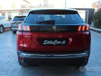 Usata Peugeot 3008 Allure 131 CV (96 kW) 2022 Rosso ultimate tetto nero SUV