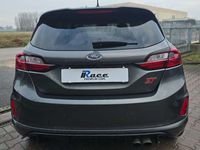 Usado Ford Fiesta Performance Edition 205 HP (150 kW) 2022 Cinzento Citadino