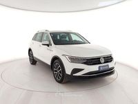 Usata VW Tiguan Life 131 CV (96 kW) 2021 Bianco SUV