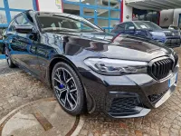 Usata BMW 530 M Sport 286 CV (210 kW) 2021 Black sapphire metallic Station wagon